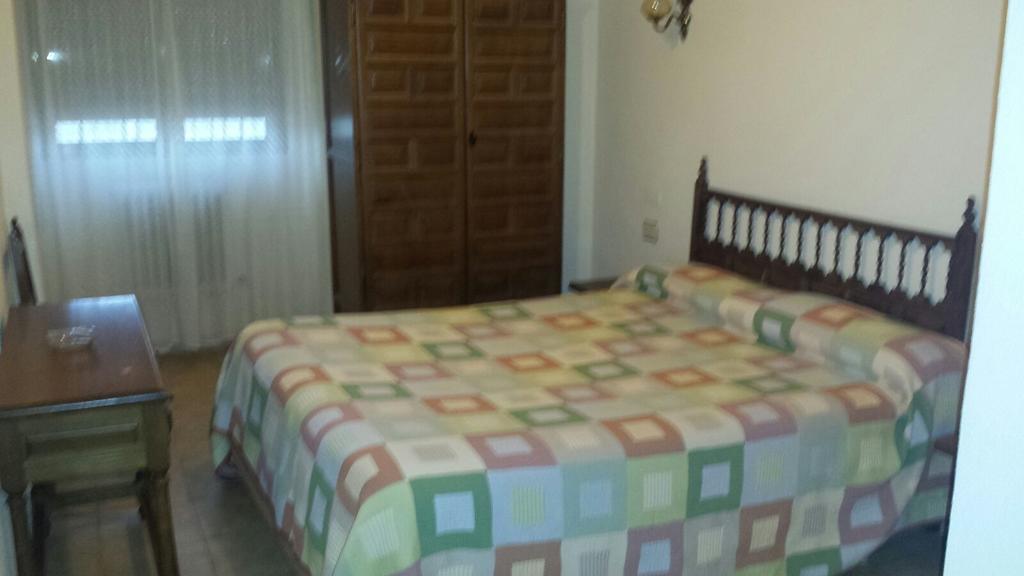 Hostal Botafumeiro Mota del Marqués Exteriör bild