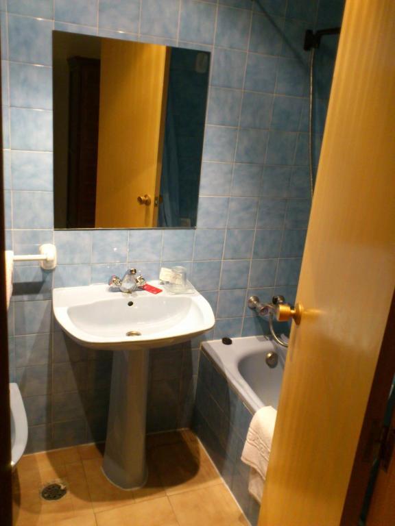 Hostal Botafumeiro Mota del Marqués Exteriör bild